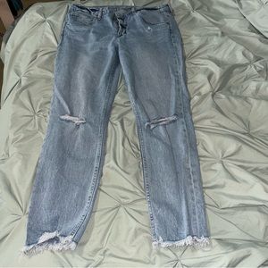 Regular Waisted Lightwash Jeans